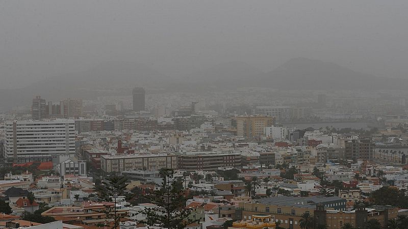 Vuelven las precipitaciones a Galicia y Canarias, donde la calima es la protagonista