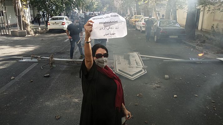 Las protestas siguen vivas en Irán más de 100 días después de su inicio    