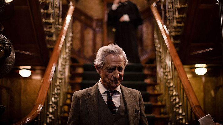 Especiales Nochevieja con José Mota - ¡Sálvese quien Putin! - Cena de Nochevieja del Visillo