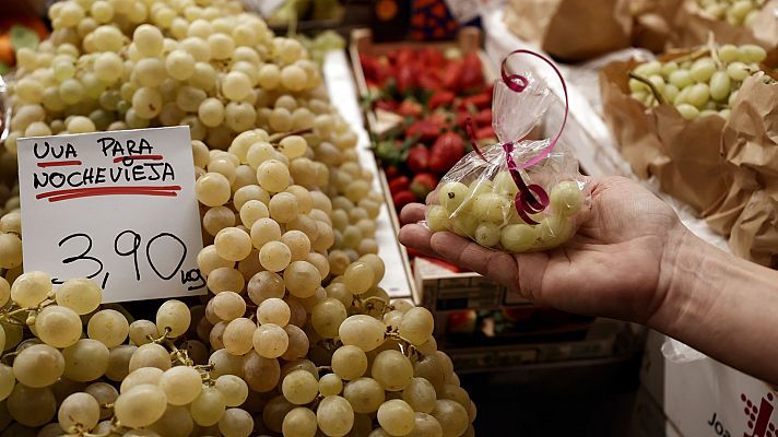 Telediario 1 - Los precios de las uvas se mantienen a pesar de la inflación