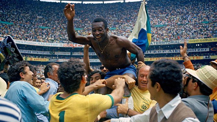 "Completo", "perfecto", "fuerte": así recuerdan a su Pelé
