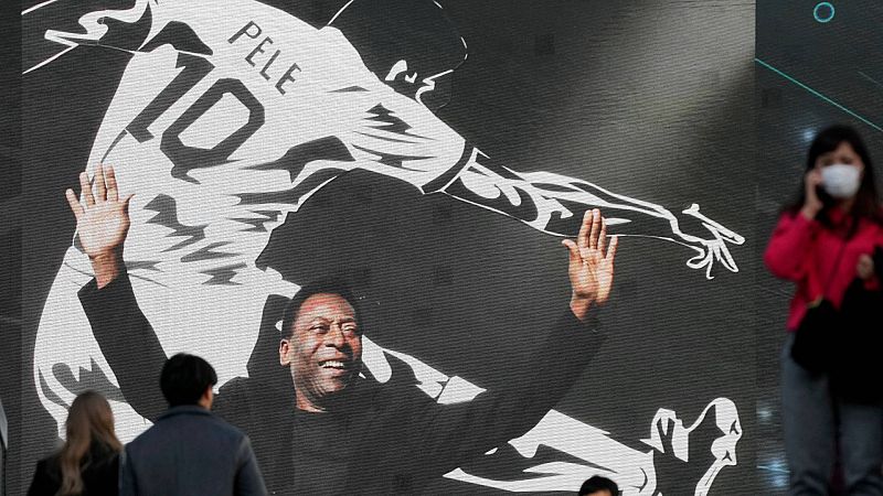 Pelé, el 10 de Brasil: el origen de un dorsal y un apodo de leyenda -- Ver ahora