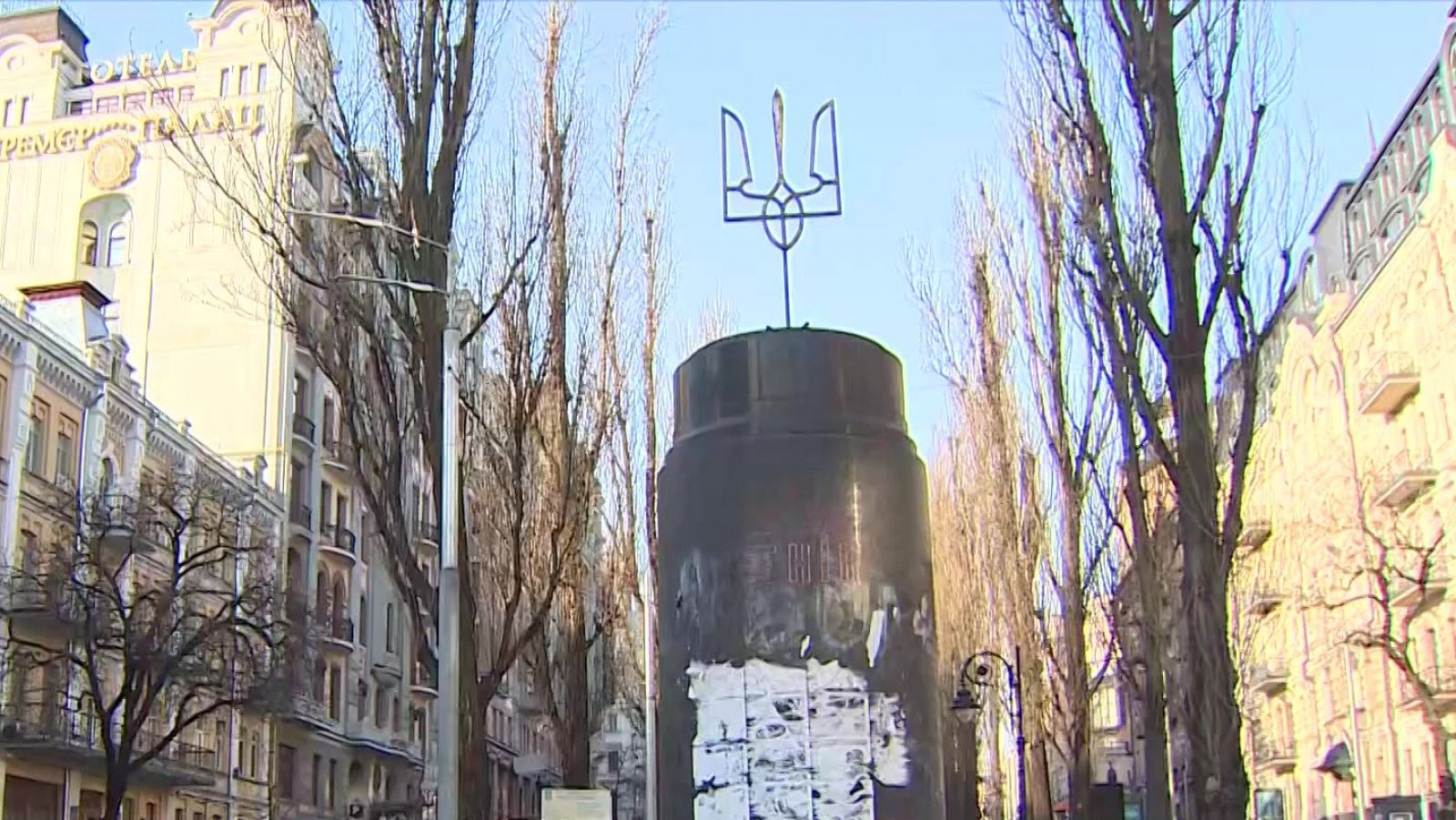 Ucrania retira los símbolos rusos de sus calles