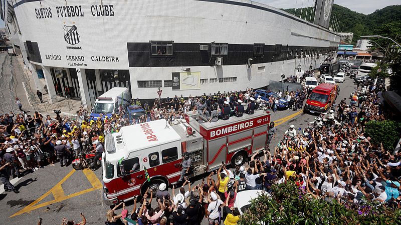 Así ha dado Brasil su último adiós a Pelé -- Ver ahora
