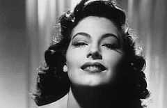 Ava Gardner nos dejó hace veinte años