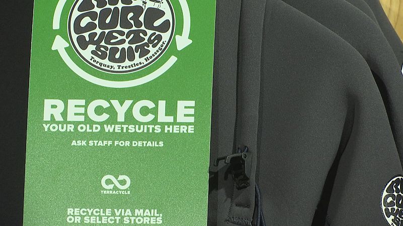 Tarifa recicla trajes de surf - Ver ahora