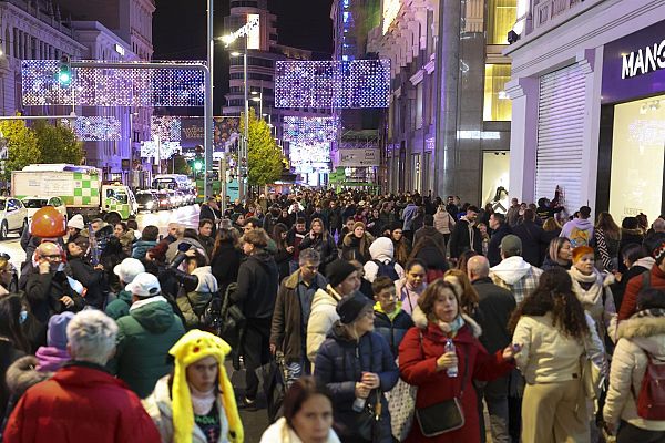 Hablando claro - Loles Romero, de cara a las rebajas: "Es recomendable hacer una previsión de gastos y llevar efectivo"