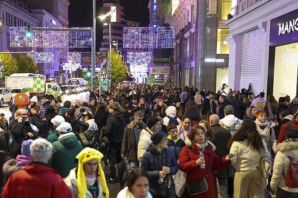 Hablando claro - Loles Romero, de cara a las rebajas: "Es recomendable hacer una previsión de gastos y llevar efectivo"