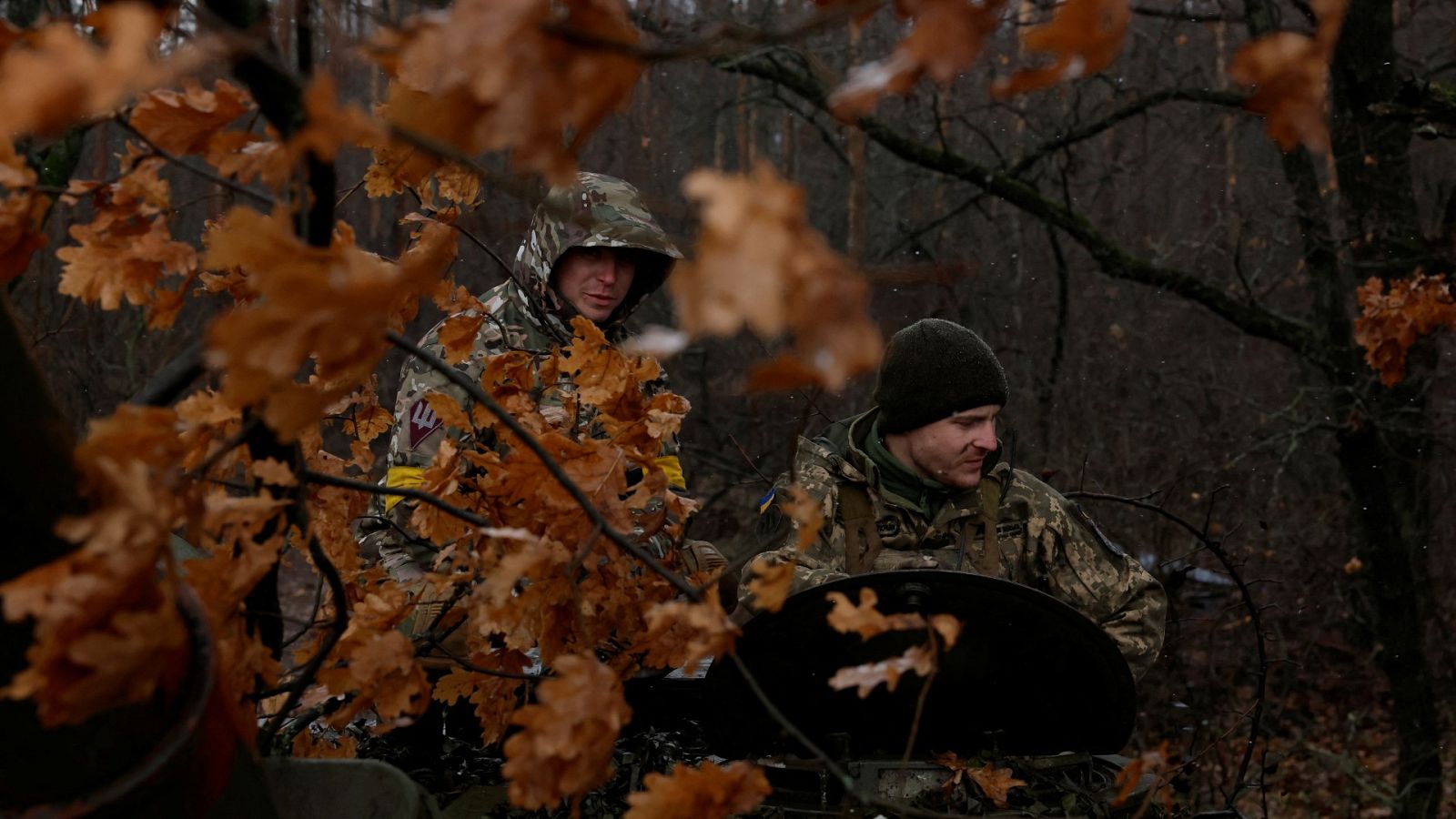 A las 12:00 horas de Moscú de este viernes ha comenzado el alto al fuego anunciado por Rusia, aunque Ucrania considera que este movimiento de Putin es un truco para reorganizar sus tropas y frenar el avance del Ejército ucraniano en el Donbás