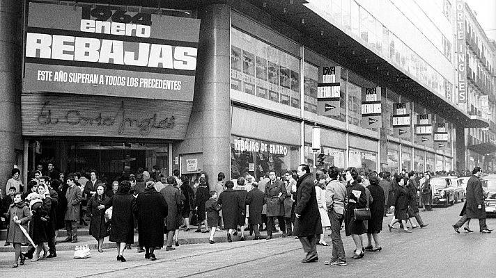 Menos carreras y empujones: las rebajas de antes y las de ahora