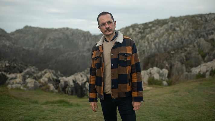 Página Dos - "Mala mar" es el nuevo thriller del escritor Javier Rovira