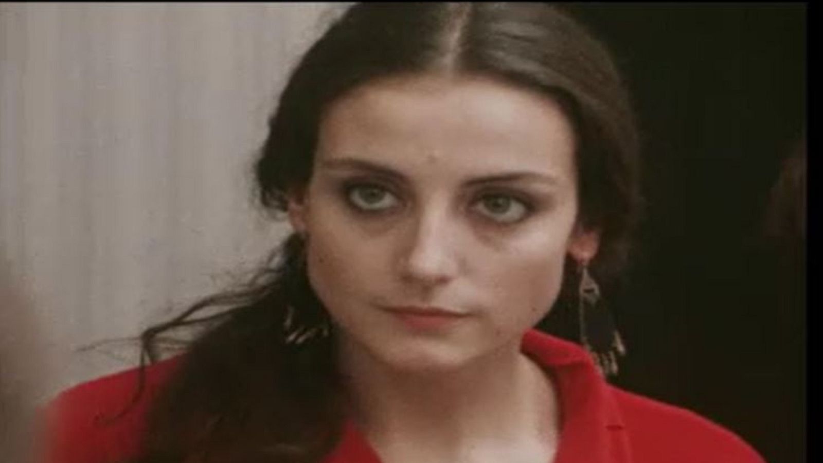 Arxiu TVE Catalunya - Art Flash - L'actriu Carme Elias interpreta la Marta a 'Terra baixa'