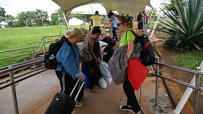Telediario 1 - Los campamentos bolsonaristas, vacíos después de que el Supremo ordenara su desmantelamiento