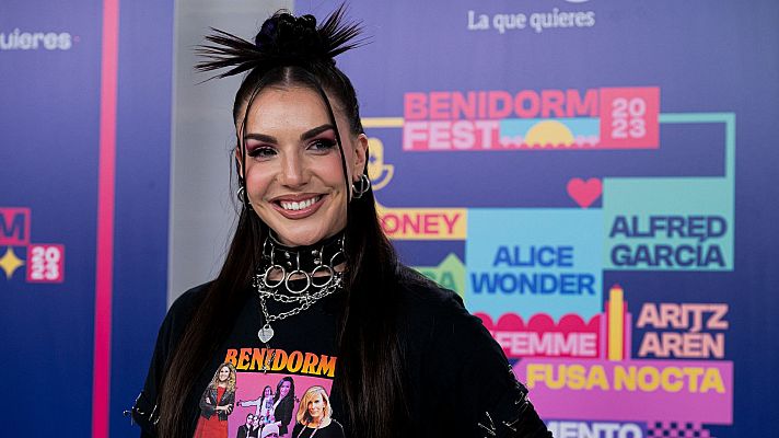 Telediario 1 - El Benidorm Fest ya ha elegido a los candidatos de sus dos semifinales: "La propuesta es fantástica"