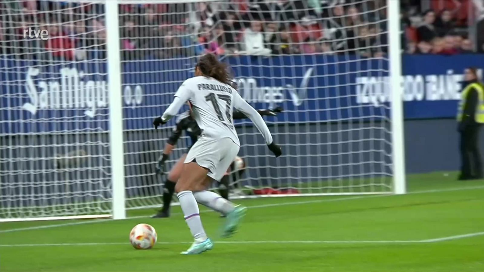 Posible alineación indebida de Barcelona y Sevilla en la Copa | Ver