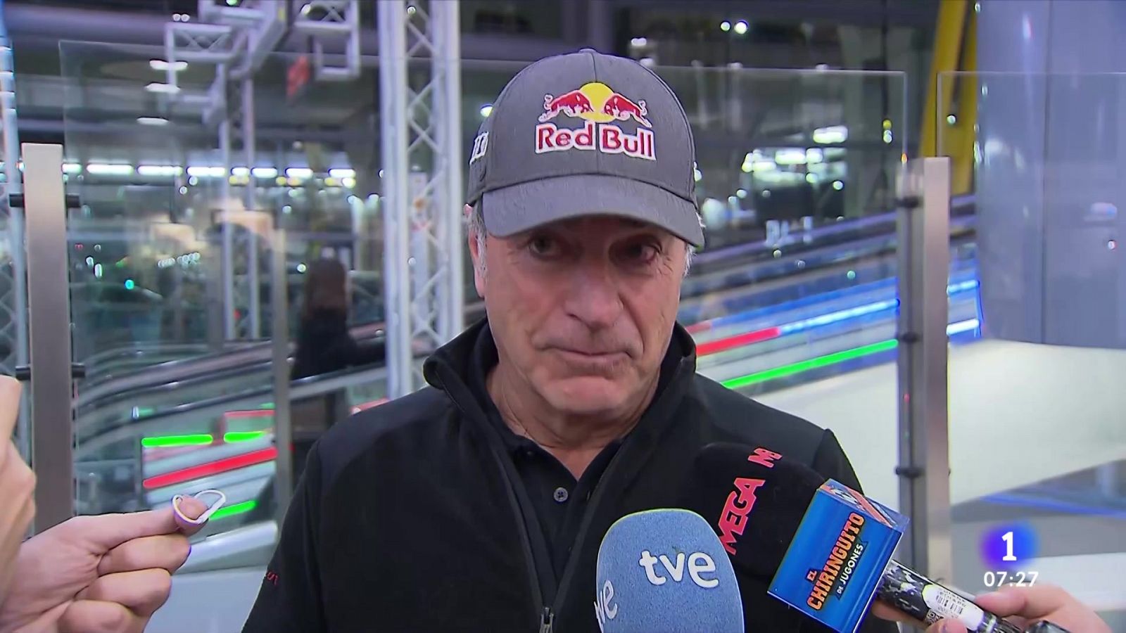 Carlos Sainz ya está en España: "Estoy bien, pero decepcionado"