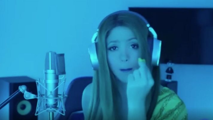 Telediario 1 - Shakira carga contra Piqué e incendia las redes