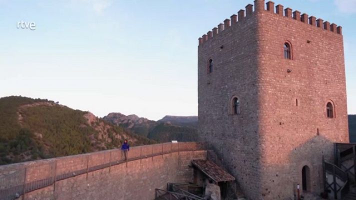 Castillo de Segura de la Sierra, historia y tradición