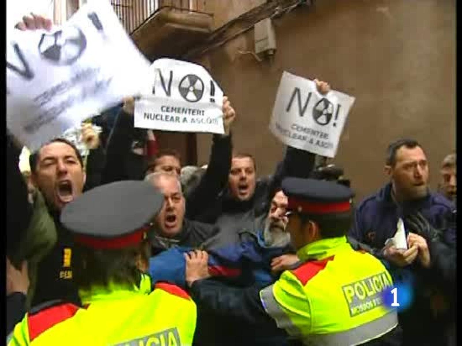 El pleno municipal lo ha decidido esta mañana por siete votos a favor y dos en contra. Ha sido en un pleno, rodeado de una gran expectación.