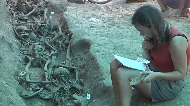 Presentan un documental sobre la fosa de Menasalbas, en Toledo - Ver ahora