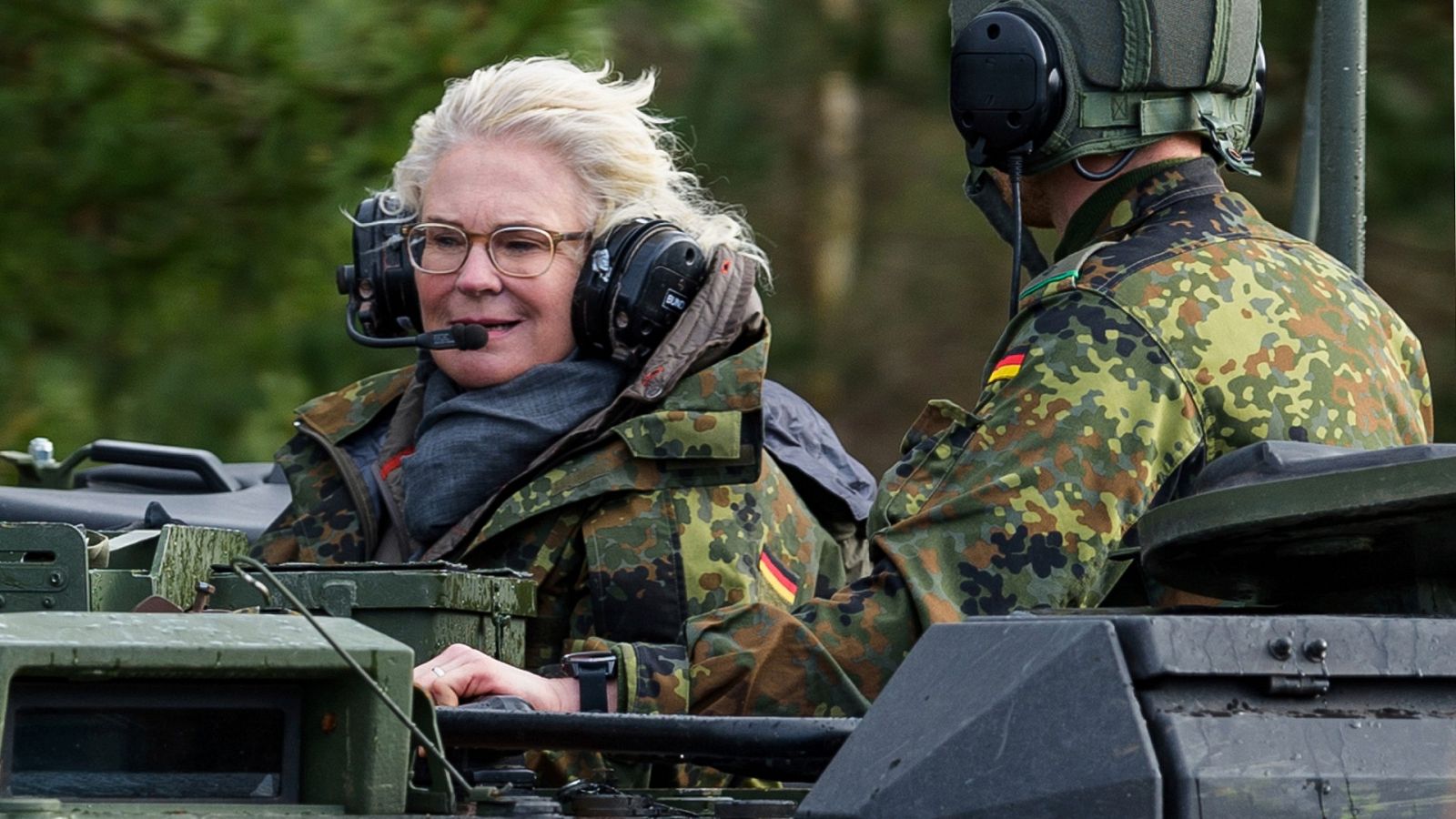 Alemania: Dimite la ministra de Defensa, Christine Lambrecht