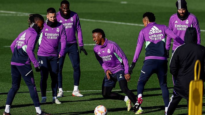 Telediario 1 - El Villarreal pone a prueba el bache del Real Madrid y Pepe Reina quiere repetir victoria