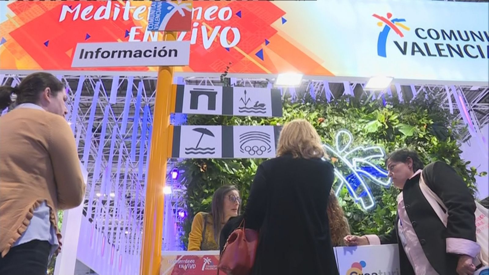 El turisme representa el 15% del PIB valencià i 185.000 valencians treballen al sector