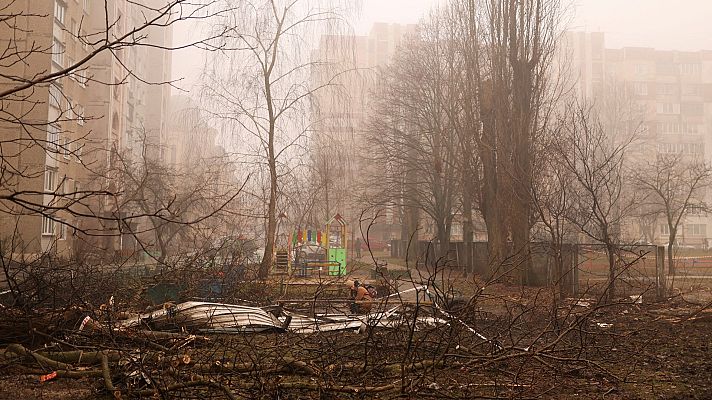 Telediario 1 - Zelenski ordena acelerar el reemplazo de la cúpula del Interior mientras se investigan las causas del siniestro del helicóptero
