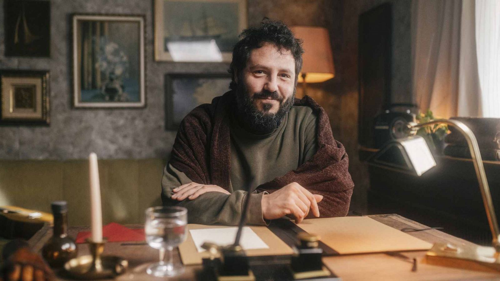 El éxito silencioso del cantautor "El Kanka" | Ver