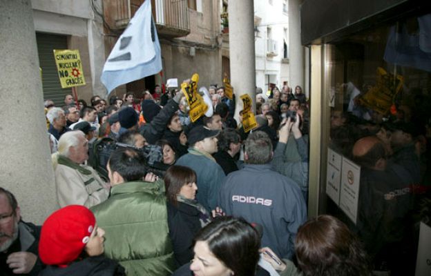  - Pelémica por el cementerio nuclear