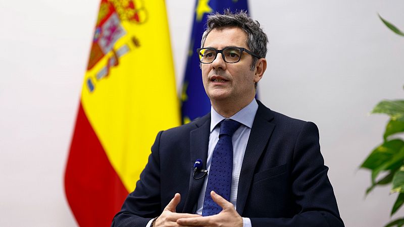 El Gobierno celebra que Castilla y León "acate" el requerimiento sobre el plan antiaborto y el PP acusa a Sánchez de "manipular"