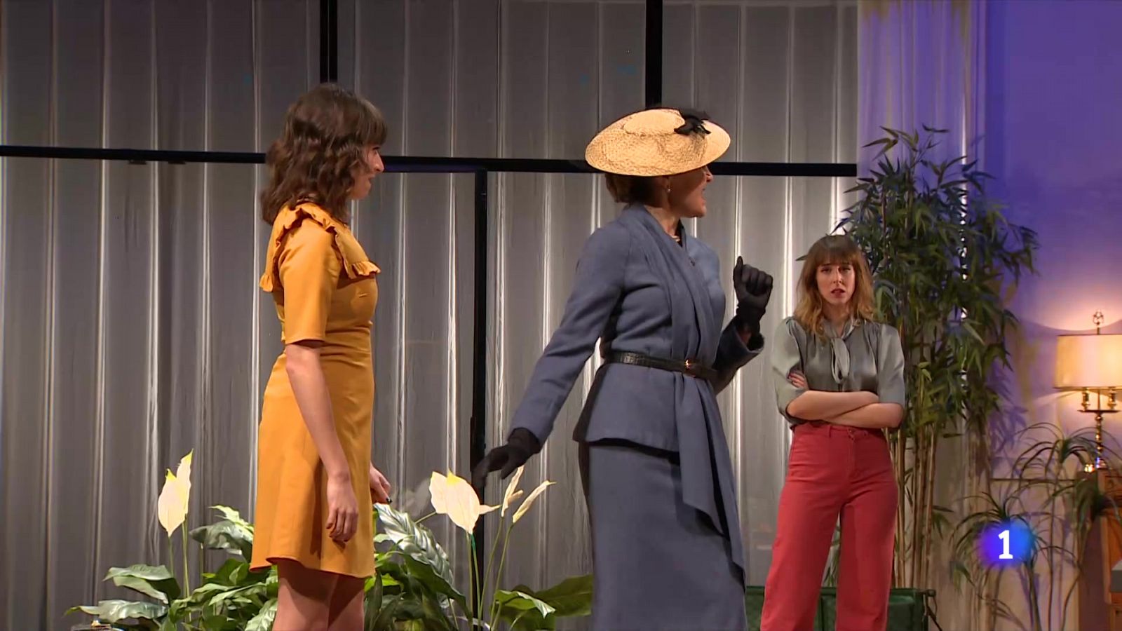 Llega a Madrid la obra de teatro 'La importancia de llamarse Ernesto' | Ver