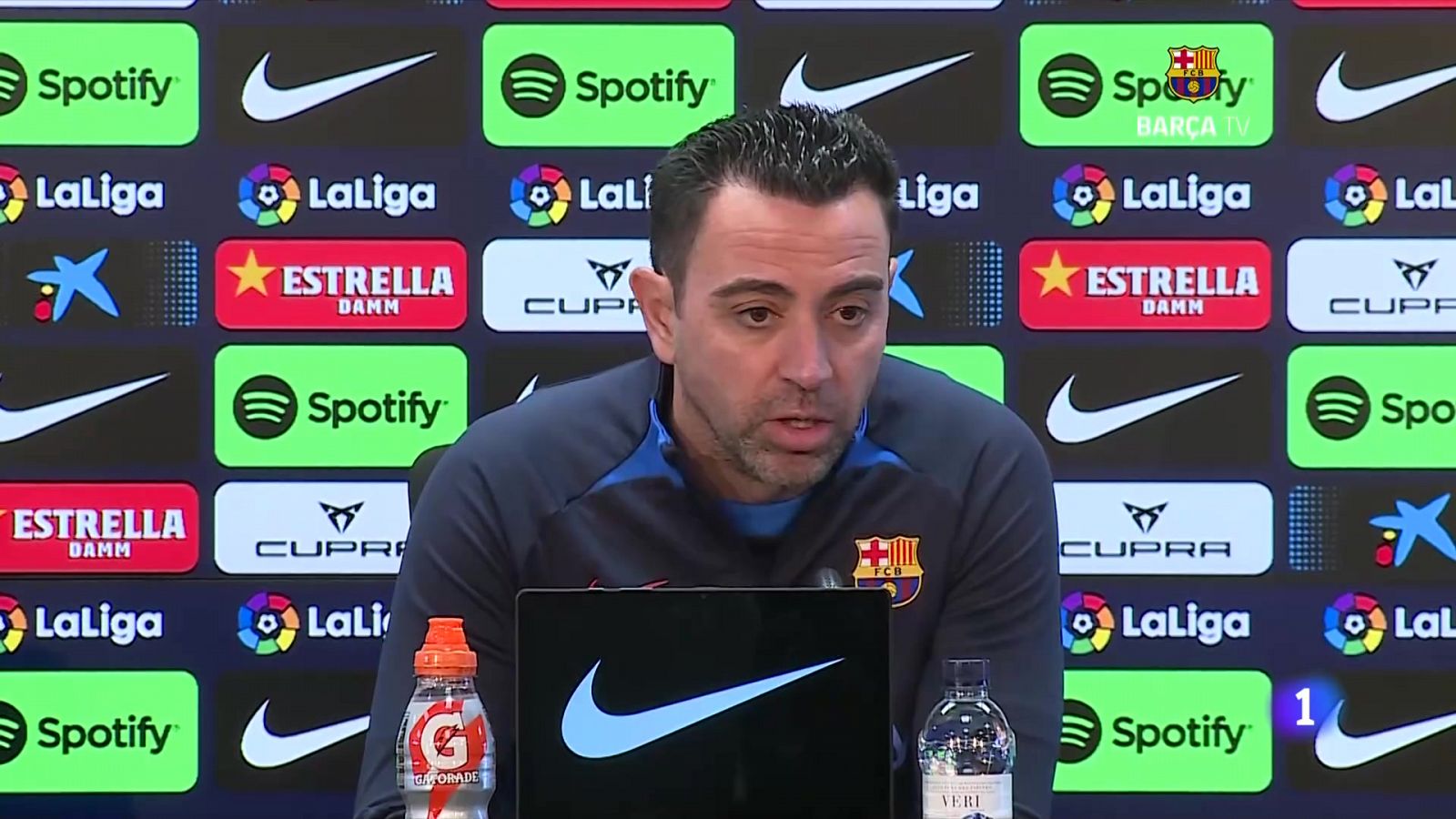 Xavi ve difícil que llegue un fichaje en el mercado invernal | Ver