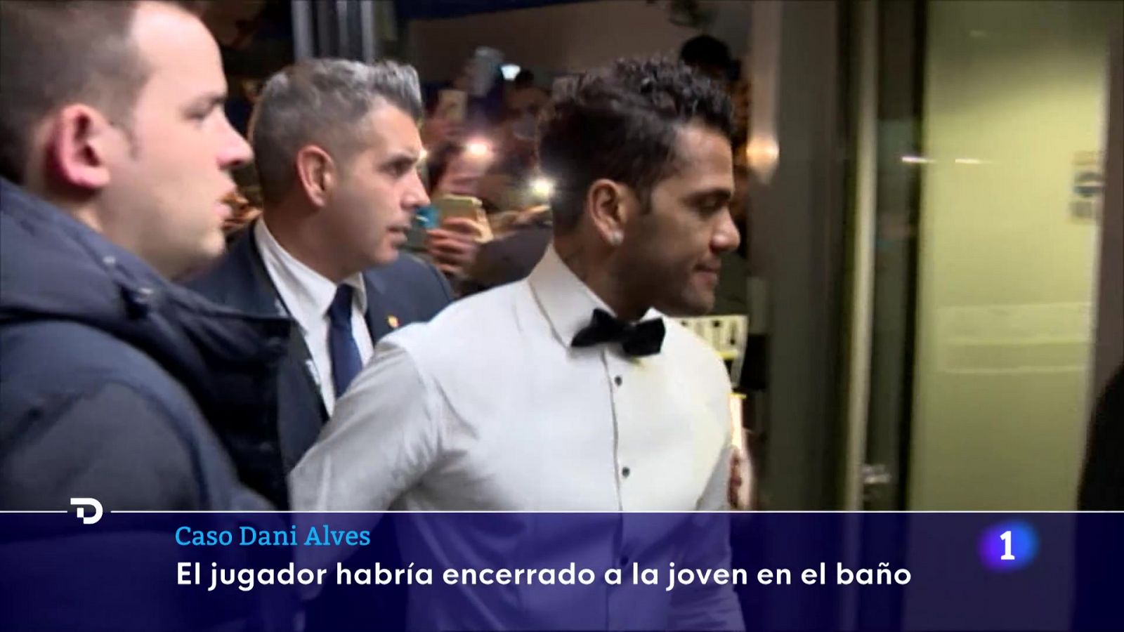 Dani Alves ofreció tres versiones distintas en su declaración 