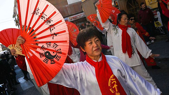 Cada vez más personas celebran el Año Nuevo Chino en España