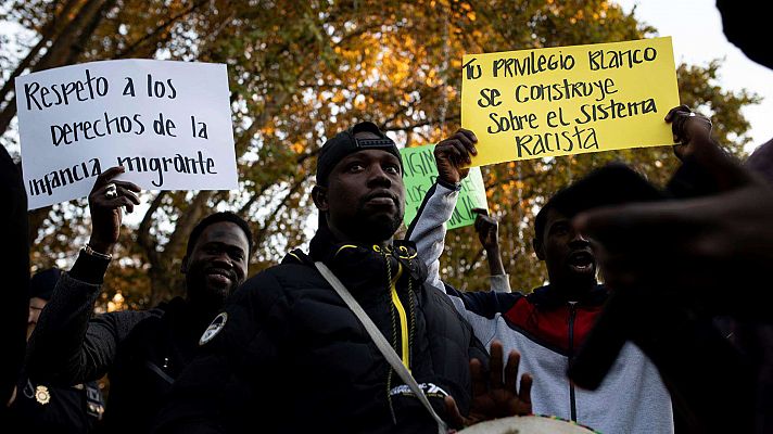 Telediario Fin de Semana - Los microrracismos: las actitudes racistas del día a día