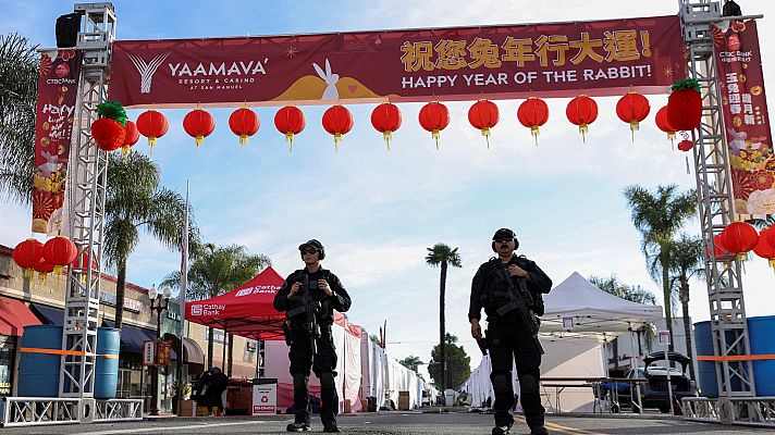 Telediario Matinal - Al menos diez muertos en un tiroteo en un local en Monterey Park, cerca de Los Ángeles