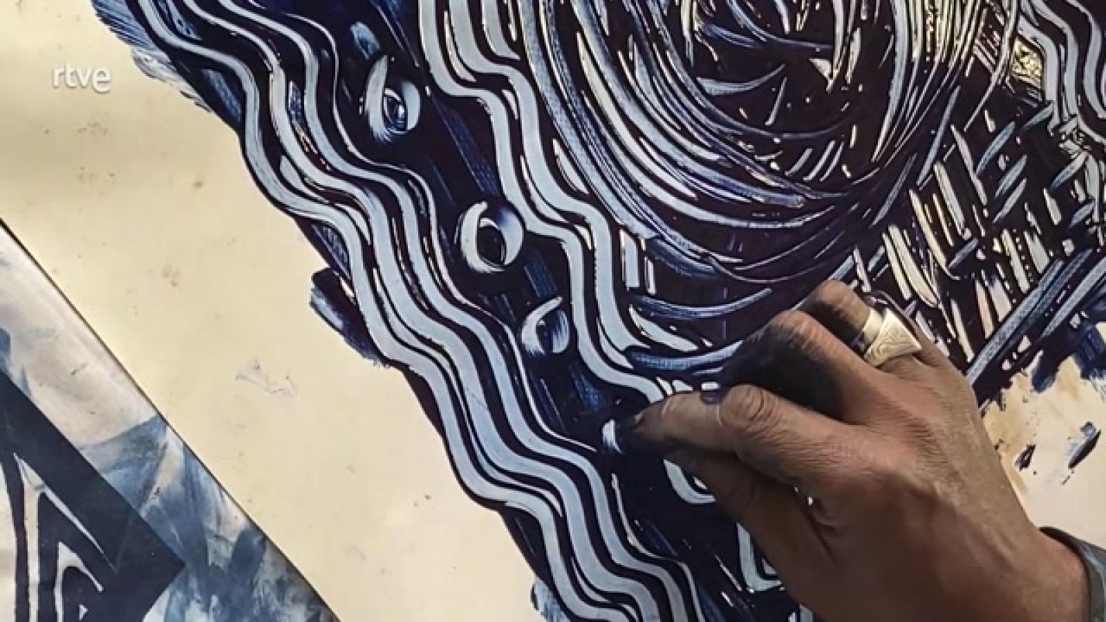 Aquí hay trabajo - Mamah África - ver ahora