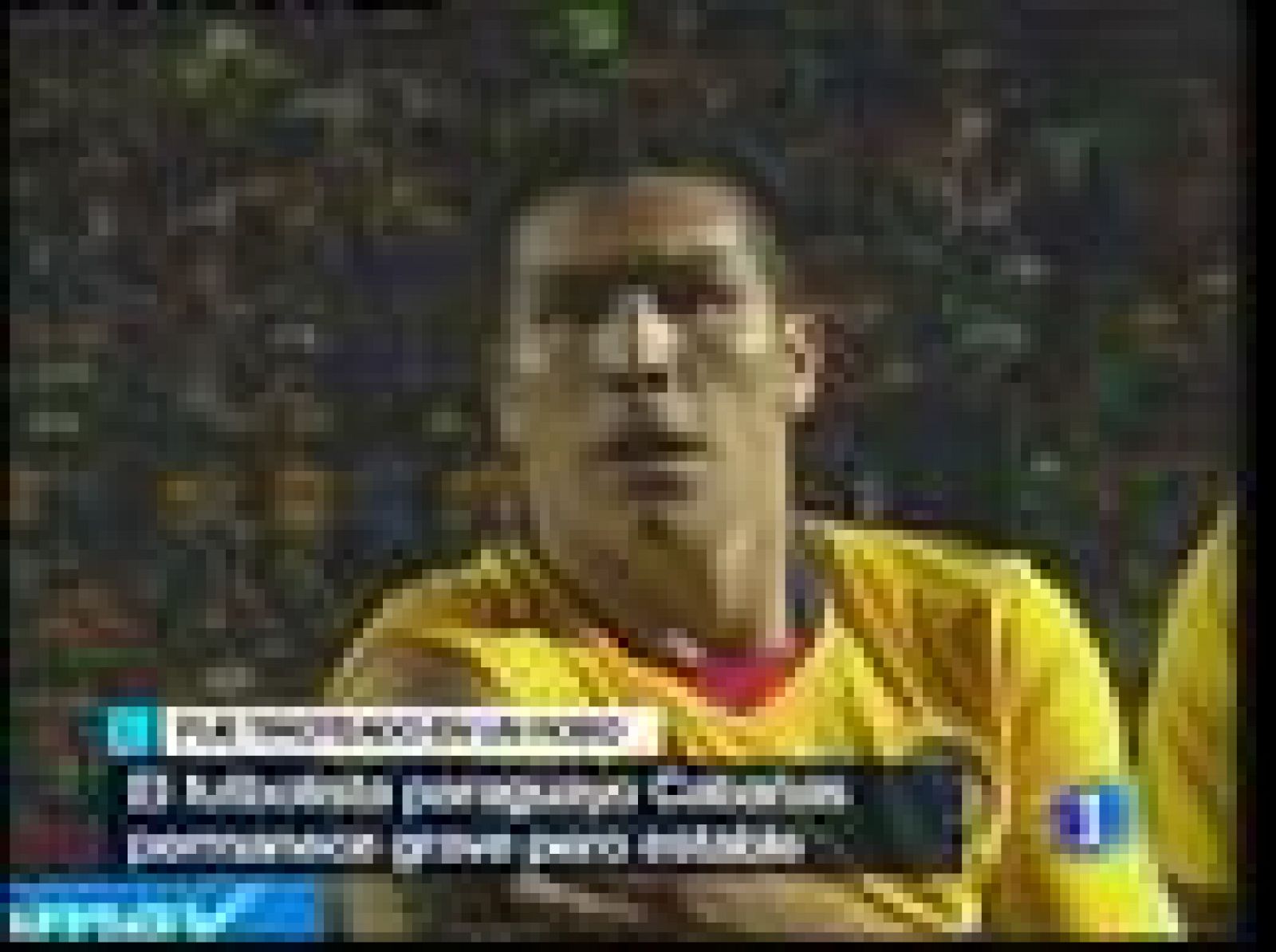 El futbolista paraguayo Cabañas mejora