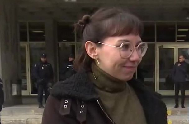 La mejor alumna de Ciencias de la Información, sobre el nombramiento de Ayuso como alumna ilustre: "No se lo ha ganado"