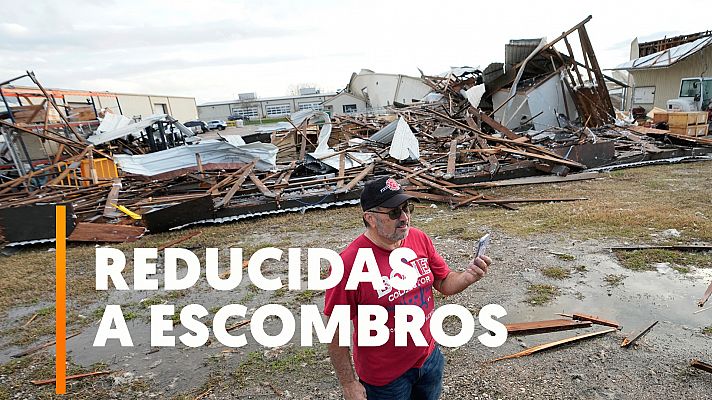 Modo Digital - Texas sufre las consecuencias de un tornado que ha destruido postes de luz y arrancado árboles de raíz