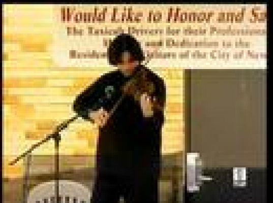  - Violinista agradecido