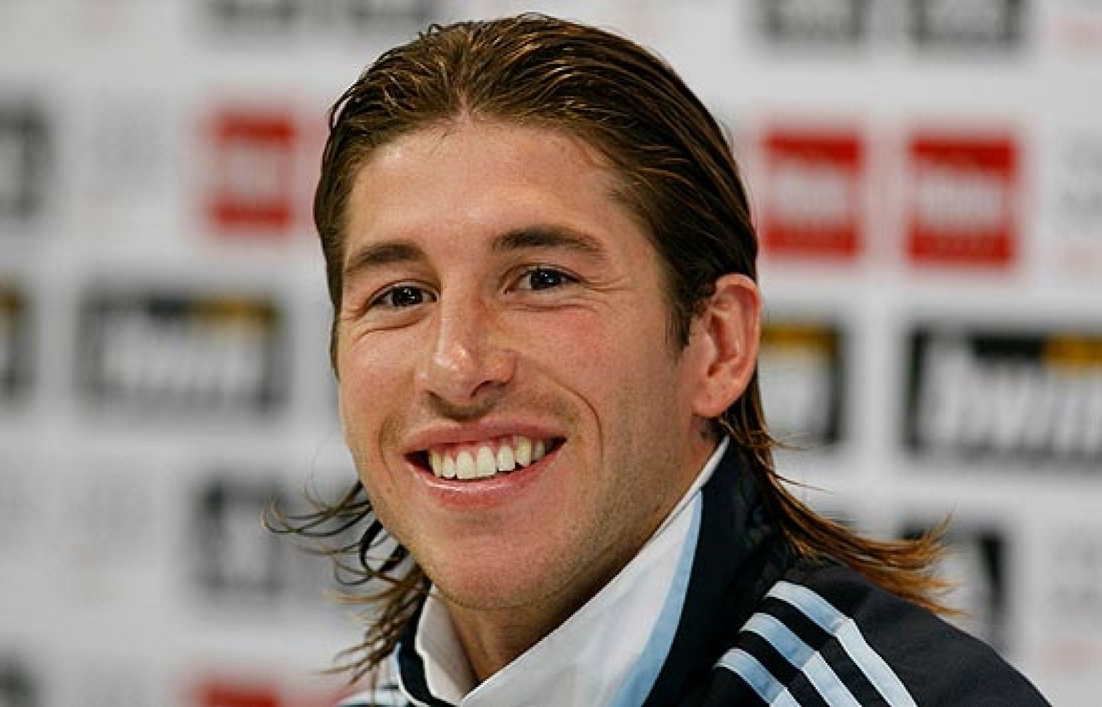 Toda la plantilla del Real Madrid hace piña en torno a Cristiano, así lo ha demostrado Sergio Ramos en rueda de prensa. El equipo blanco espera apelar la sanción para rebajarla e incluso para reclamar una cautelar que permita al portugués jugar en Ri