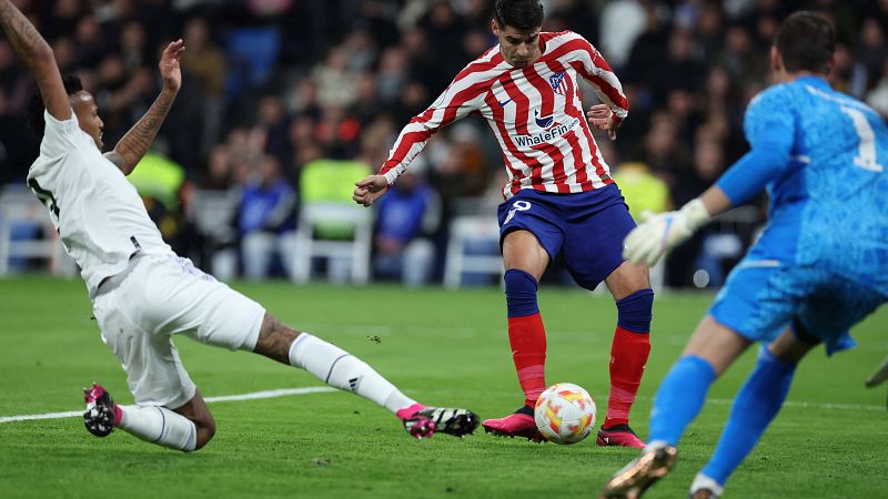 Morata culmina una bonita jugada para adelantar al Atlético en el Bernabéu (0-1) -- Ver ahora