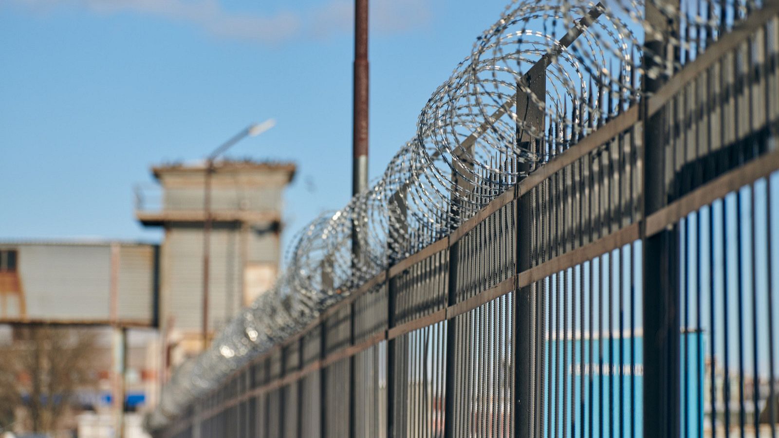 Una mujer transgénero concenada por violación ingresa en una cárcel masculina en Escocia