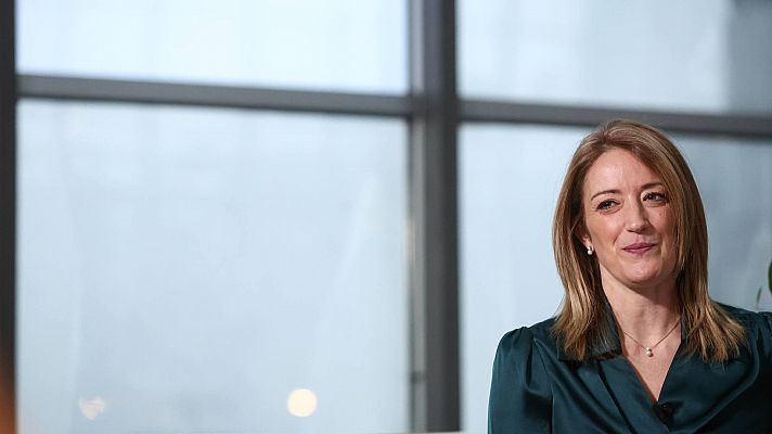 Telediario 2 - Roberta Metsola condena el 'Catargate' y se compromete a colaborar con la justicia