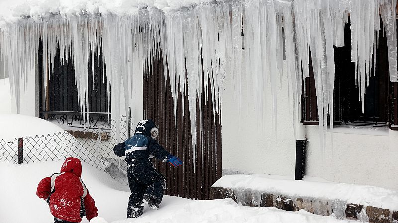 Las nevadas en el norte peninsular marcan el último domingo de enero