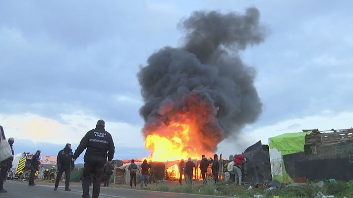 Noticias Andalucía - Desalojan el asentamiento El Walili