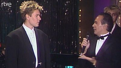 Entre el baile y la canción