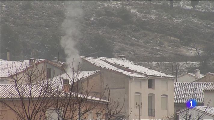 La neu pinta de blanc les comarques de l'interior nord d'Alacant